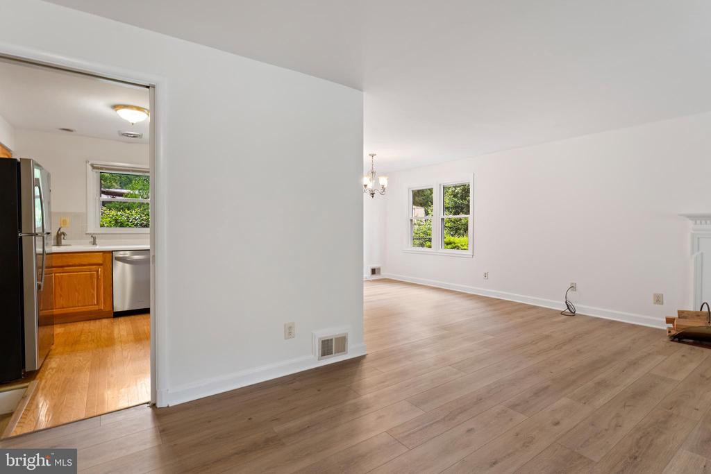 6012 KELLEY COURT