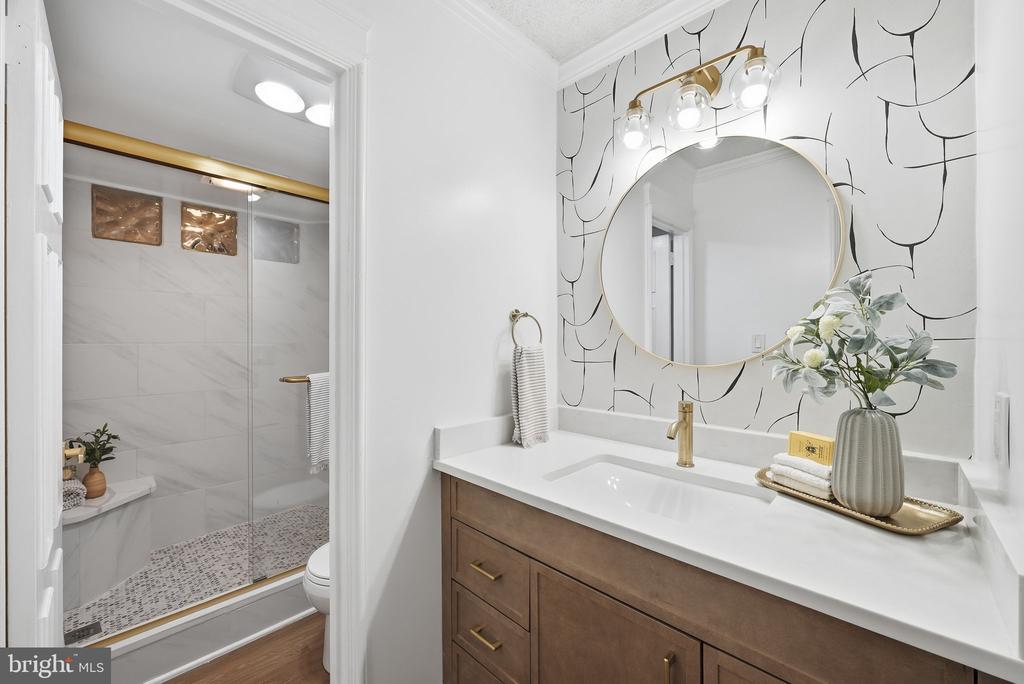 1225 MARTHA CUSTIS DRIVE Unit: 717