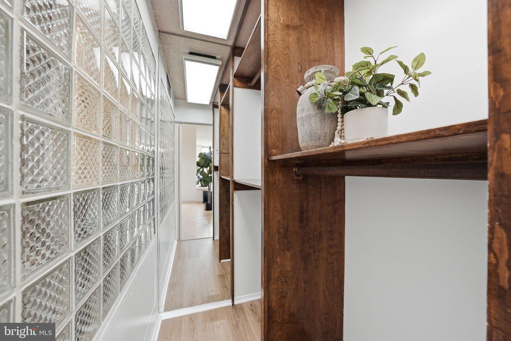 1225 MARTHA CUSTIS DRIVE Unit: 717