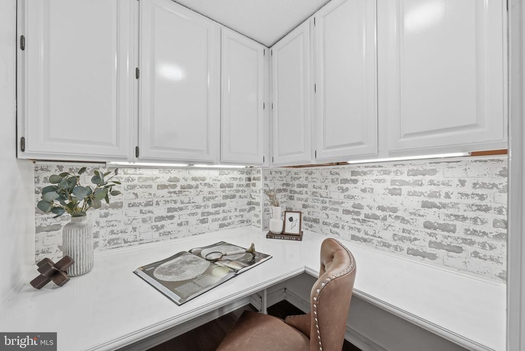 1225 MARTHA CUSTIS DRIVE Unit: 717