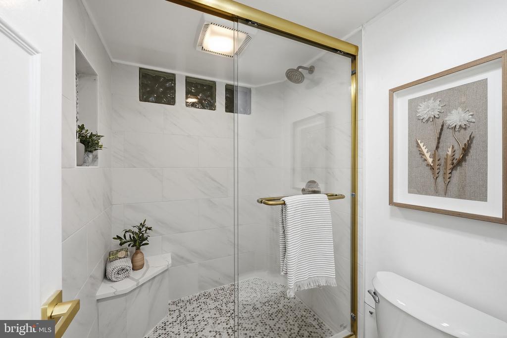 1225 MARTHA CUSTIS DRIVE Unit: 717