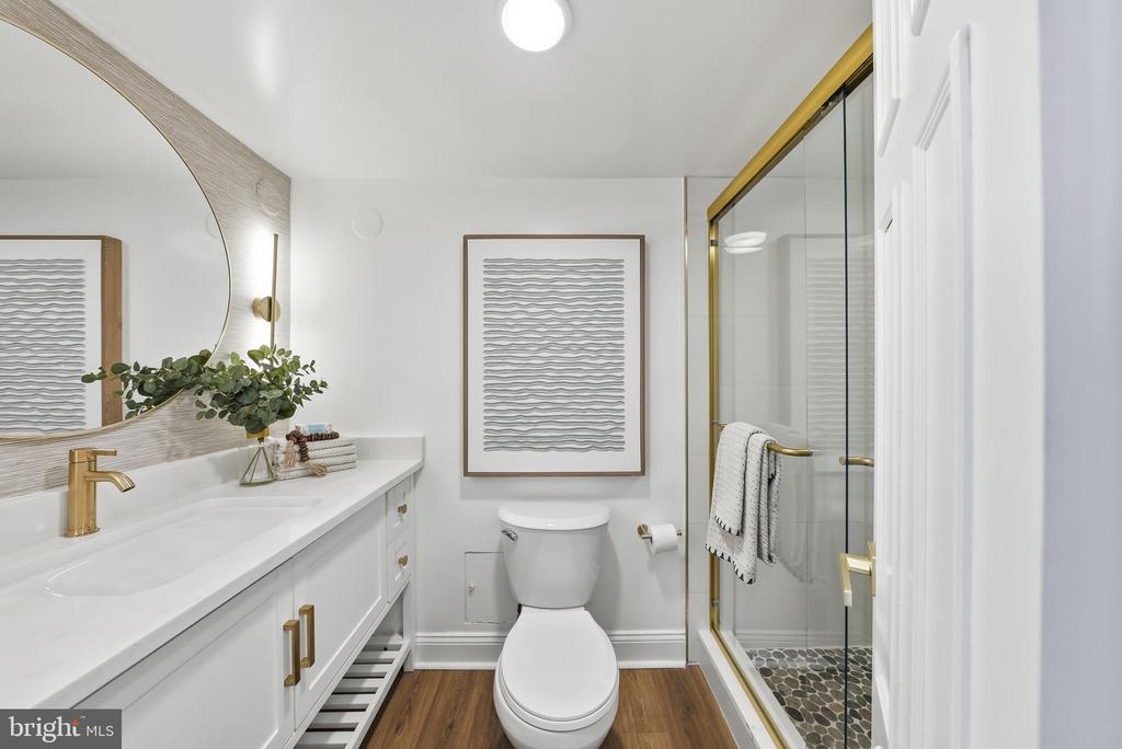 1225 MARTHA CUSTIS DRIVE Unit: 717