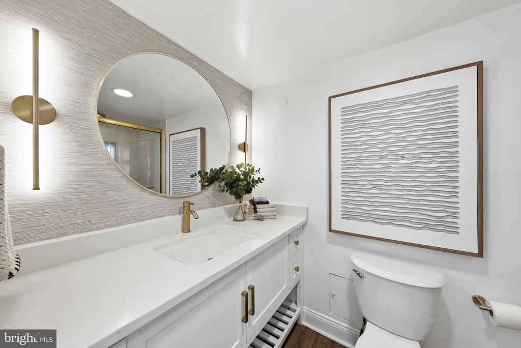 1225 MARTHA CUSTIS DRIVE Unit: 717