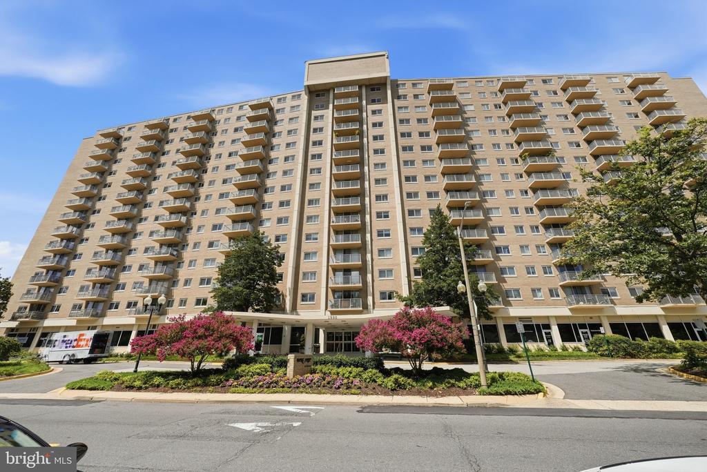 1225 MARTHA CUSTIS DRIVE Unit: 717