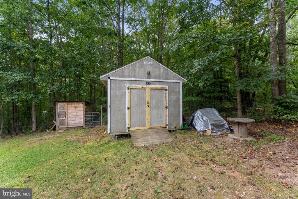 1452 C G WOODSON ROAD