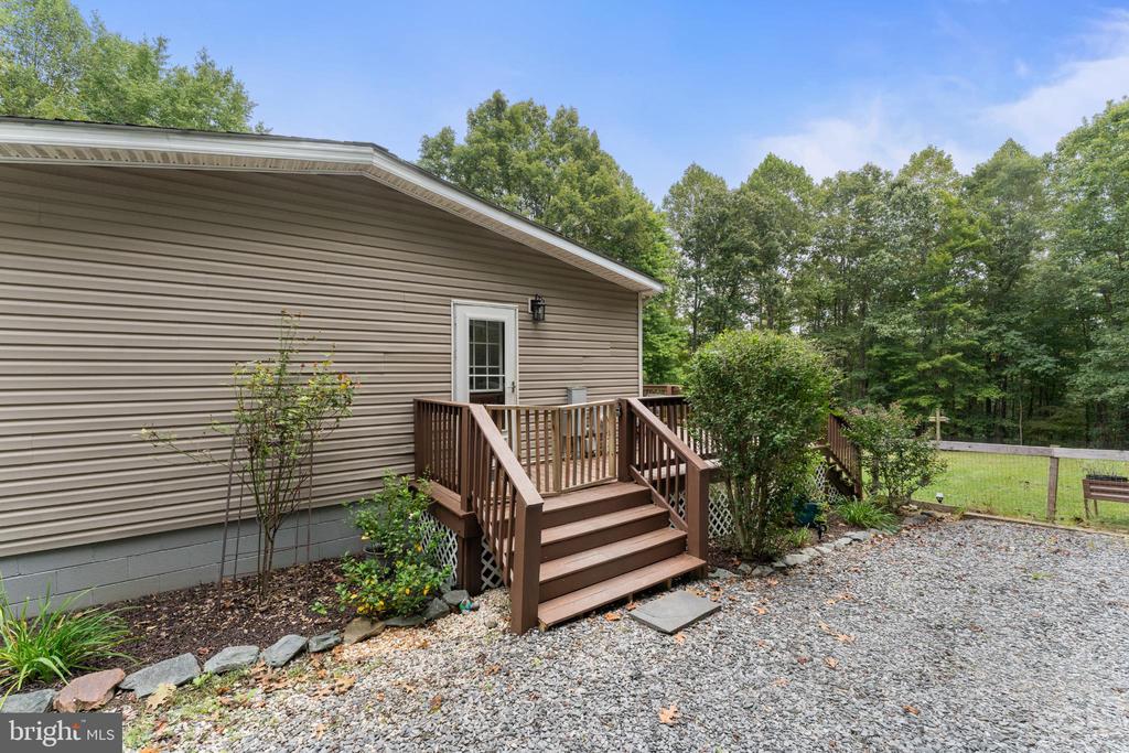 1452 C G WOODSON ROAD