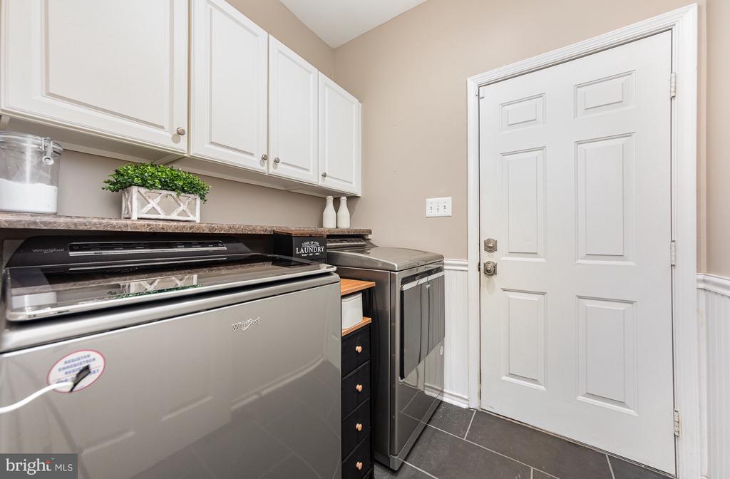 9401 ORCHID TERRACE