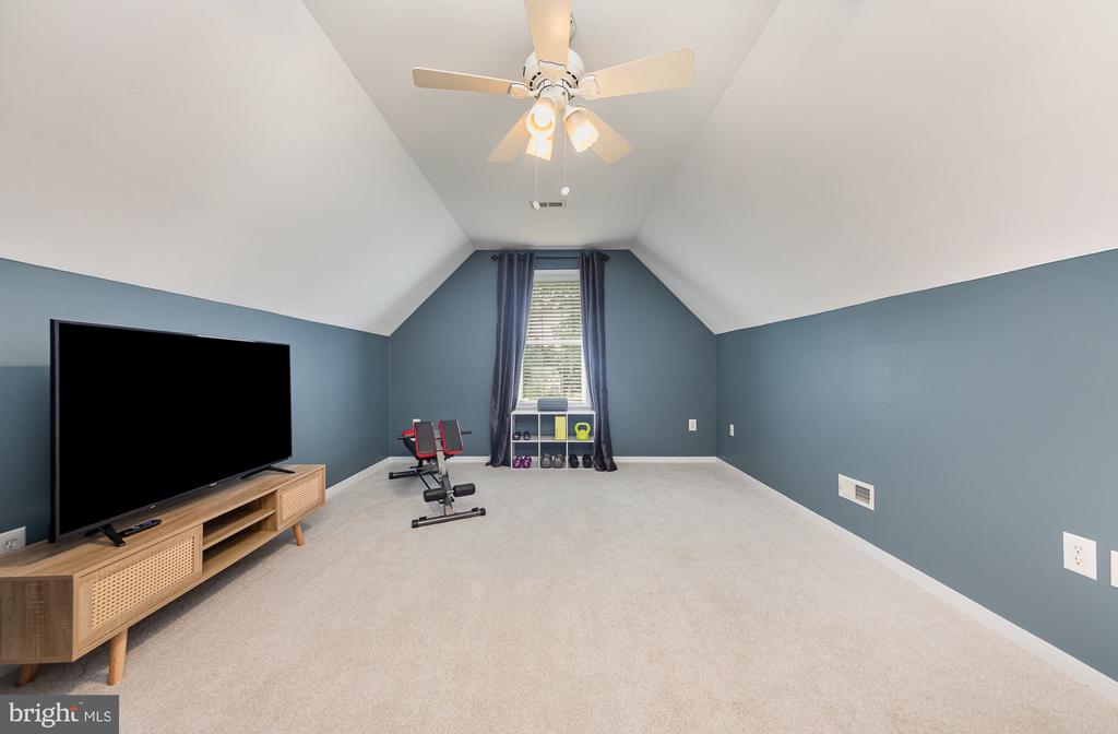 9401 ORCHID TERRACE