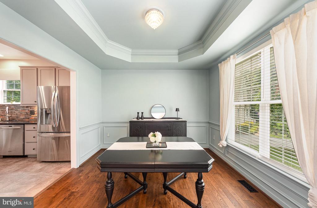 9401 ORCHID TERRACE