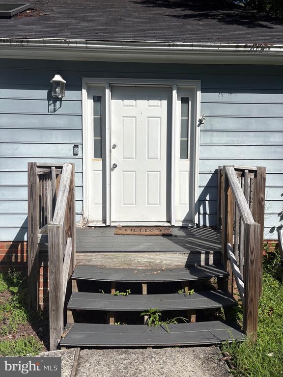 424 WADSWORTH DRIVE