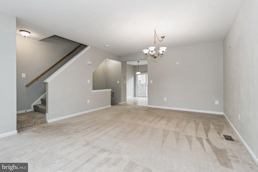 2261 FORSYTHIA DRIVE