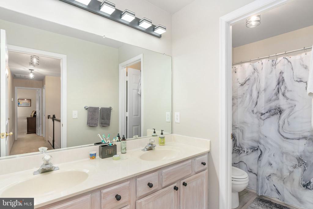 3132 RUNNING QUAIL TRAIL