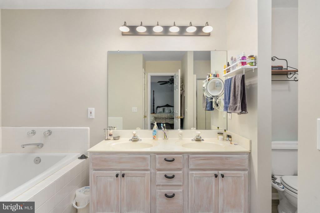 3132 RUNNING QUAIL TRAIL