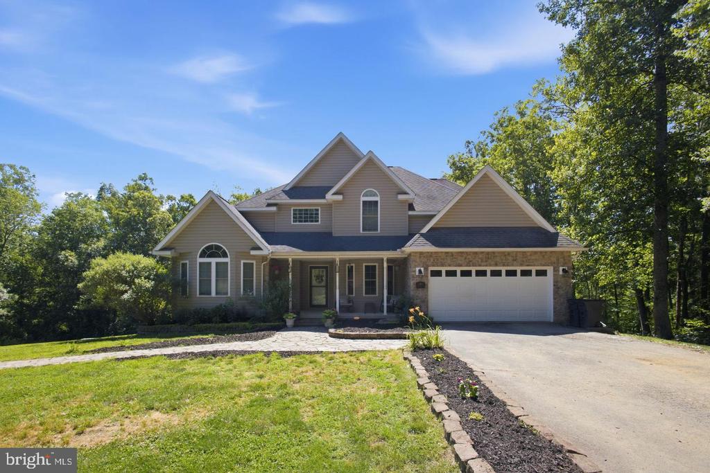 11064 STREAM SIDE LANE