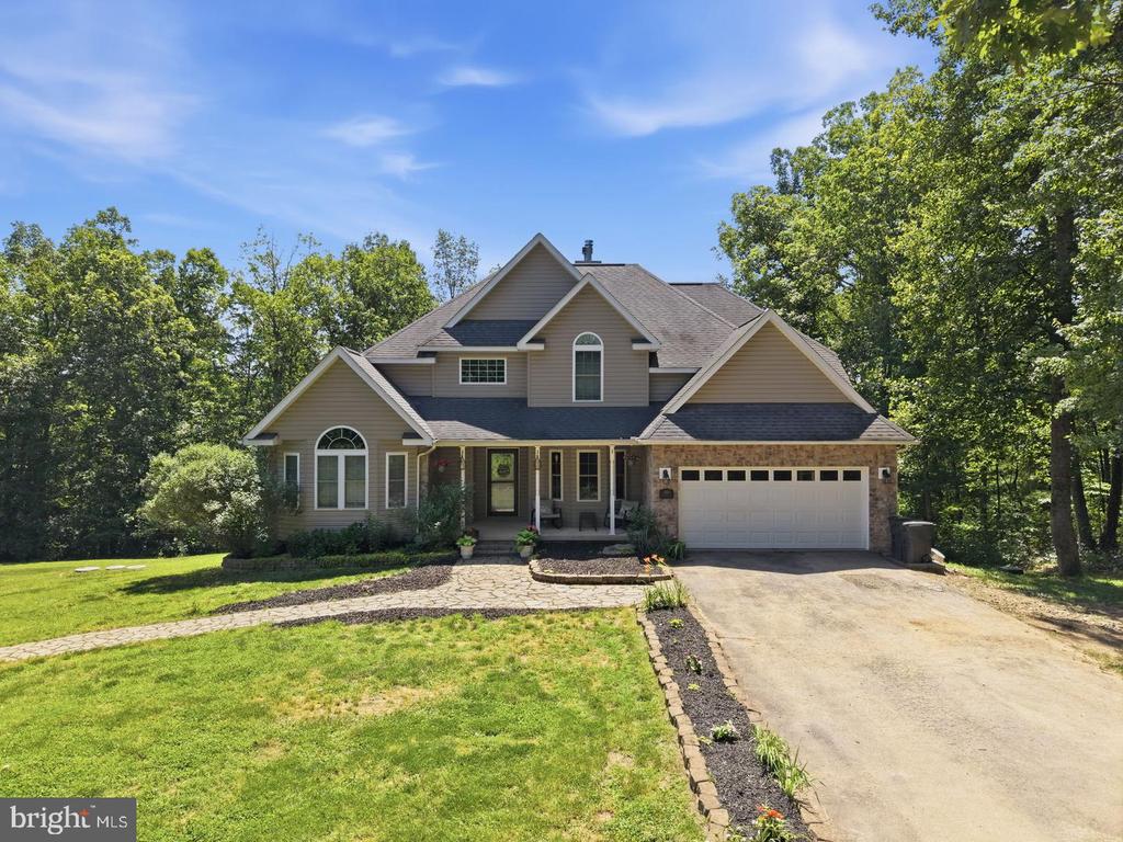 11064 STREAM SIDE LANE