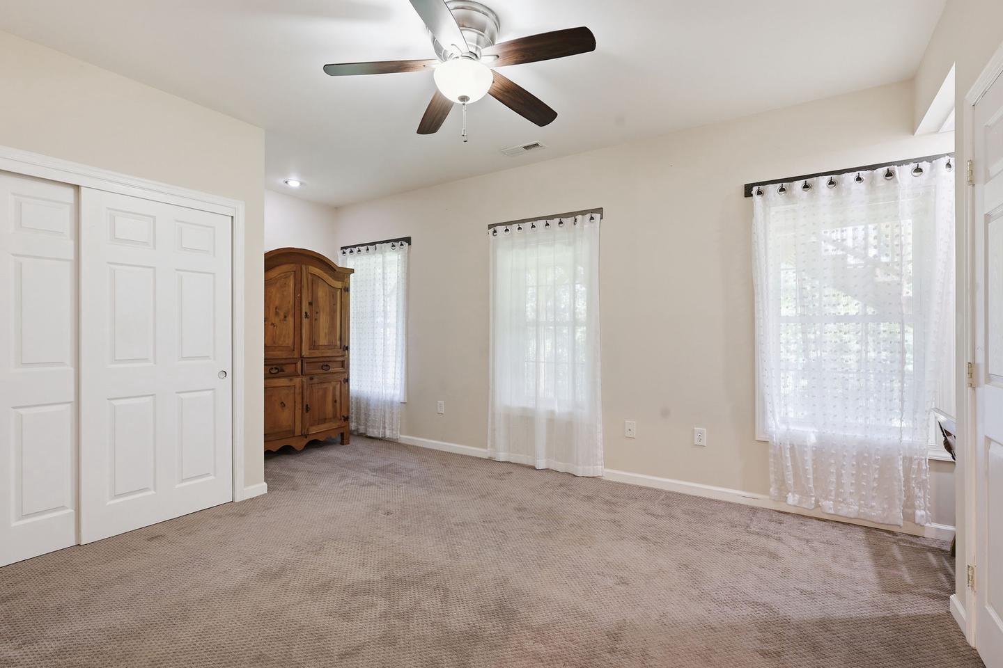 11064 STREAM SIDE LANE