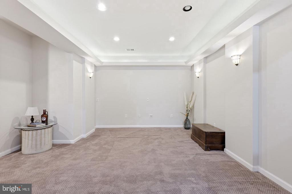 11064 STREAM SIDE LANE