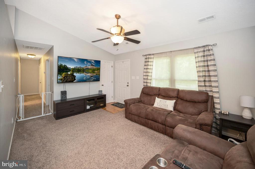 207 ADMIRAL DRIVE