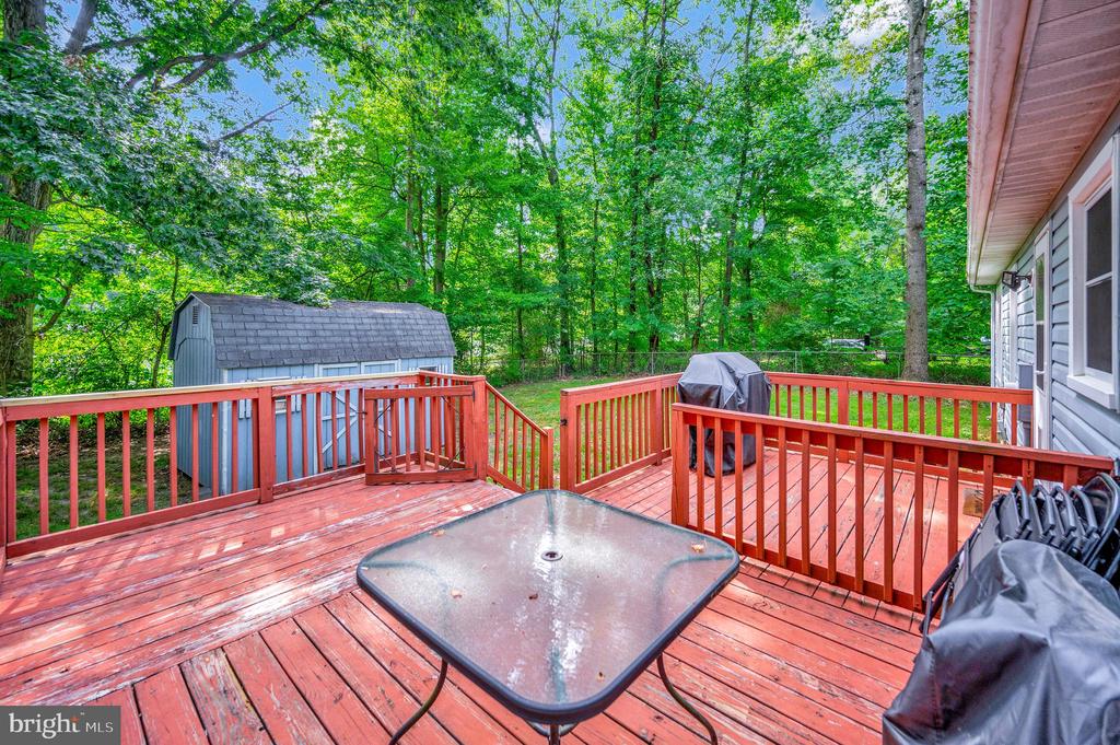 207 ADMIRAL DRIVE