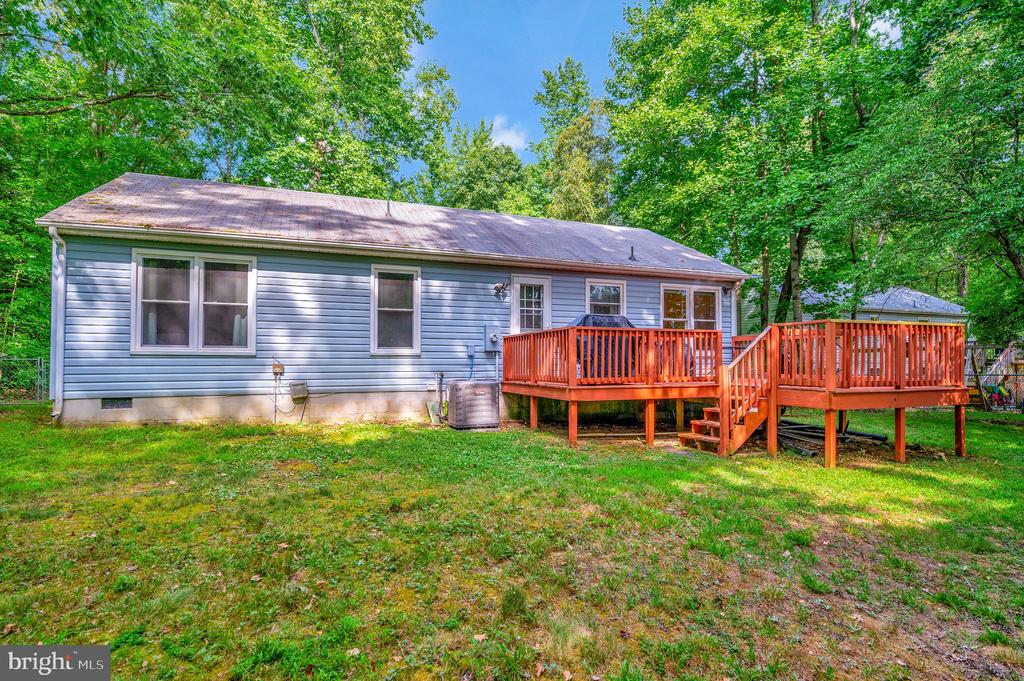 207 ADMIRAL DRIVE