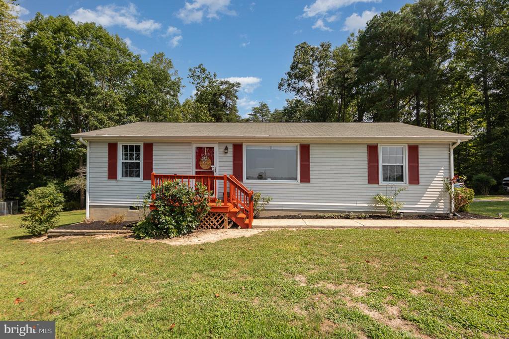 17878 LOCUST HILL ROAD
