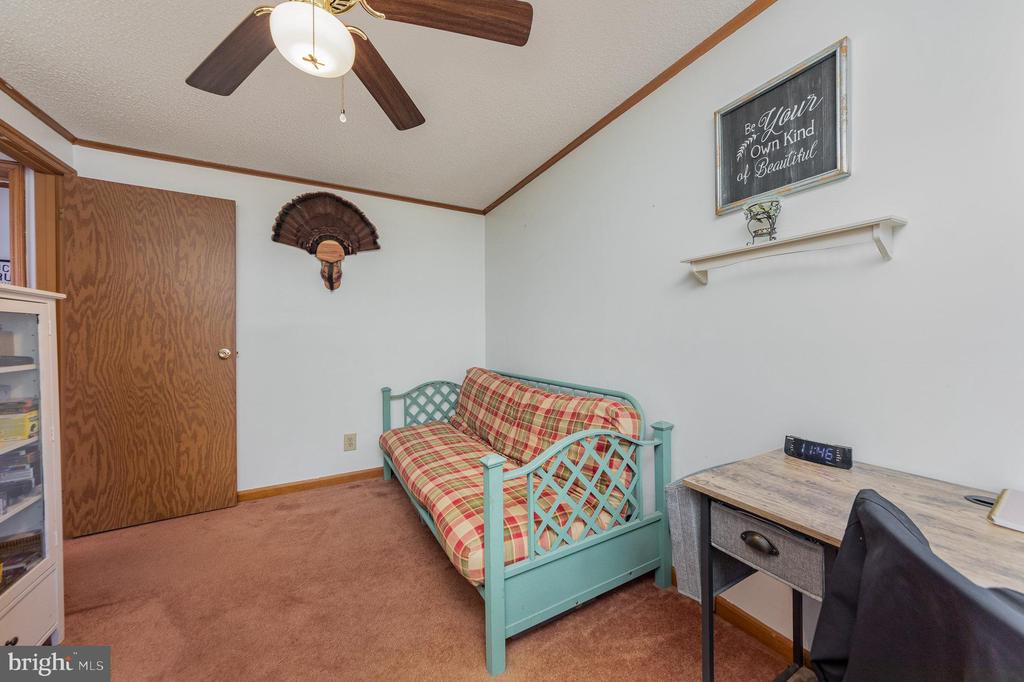 17878 LOCUST HILL ROAD