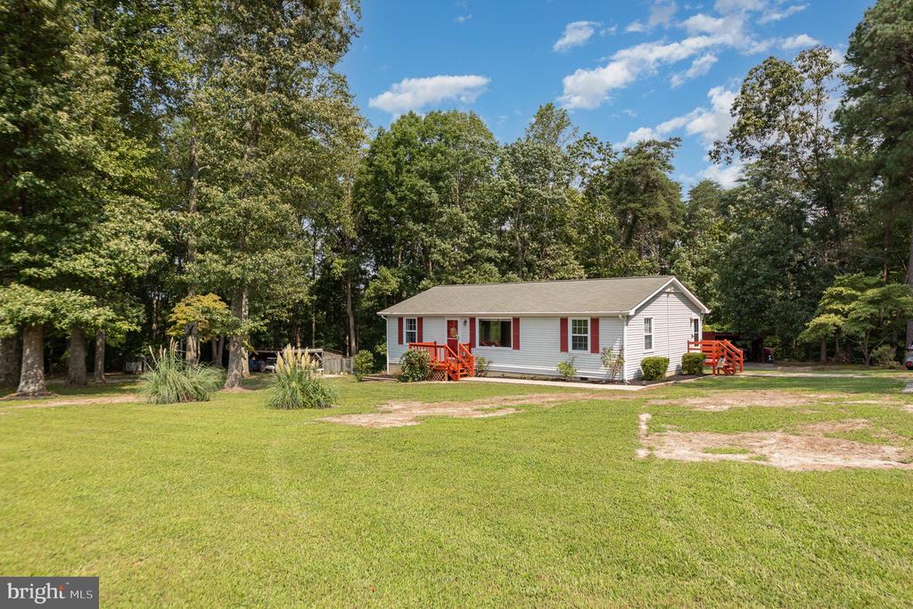 17878 LOCUST HILL ROAD