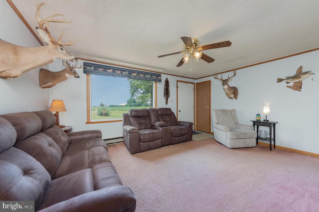 17878 LOCUST HILL ROAD
