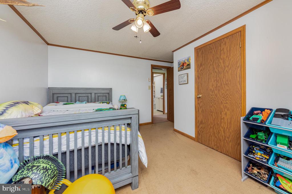 17878 LOCUST HILL ROAD
