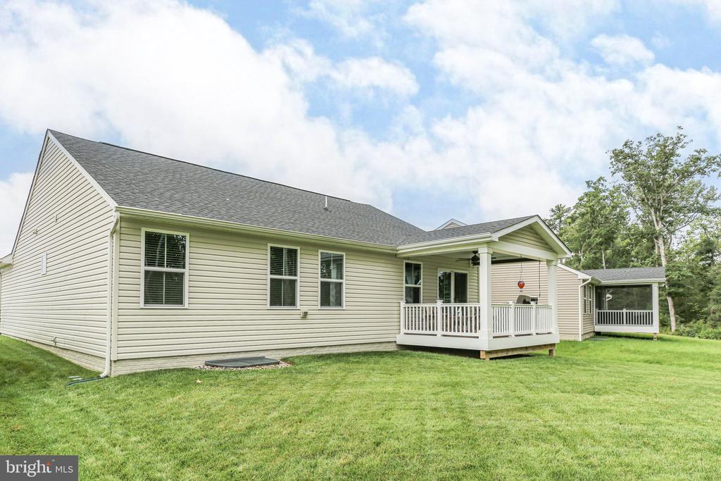 7212 PARCHMENT CIRCLE