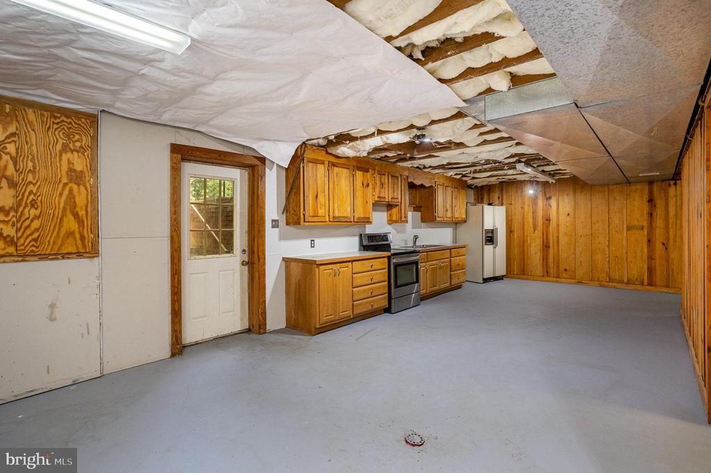14145 SUTTON LANE