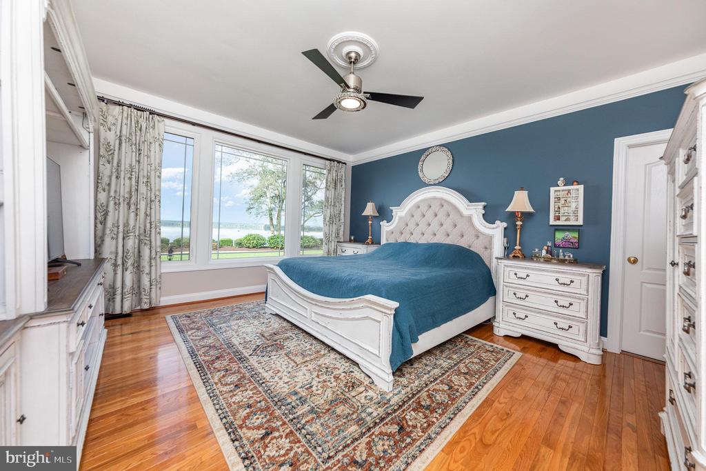 30121 GOOSE POINT COURT