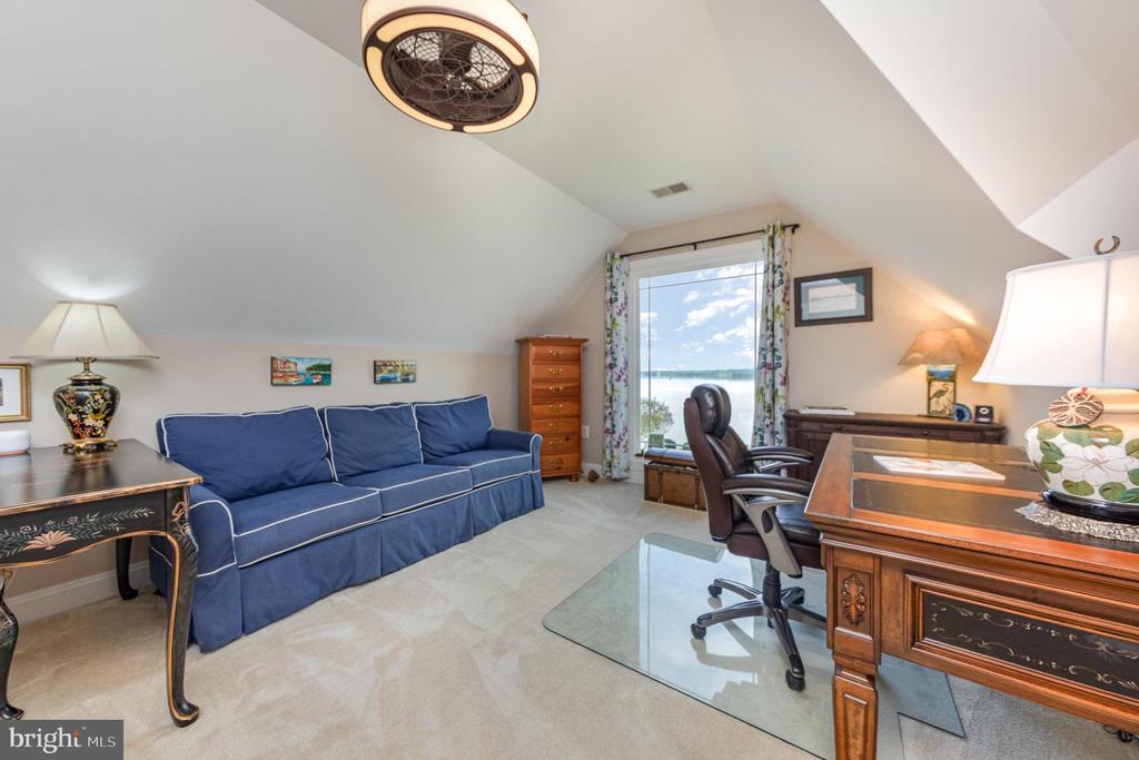 30121 GOOSE POINT COURT