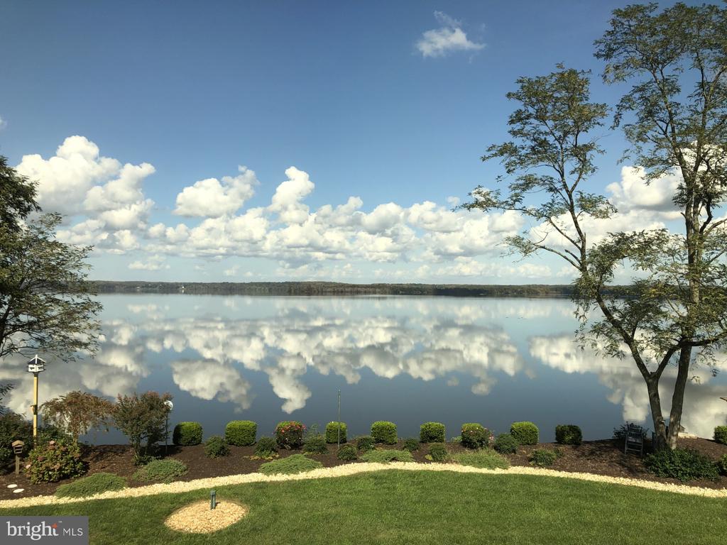30121 GOOSE POINT COURT