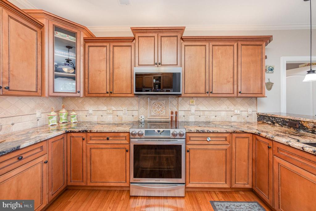 30121 GOOSE POINT COURT