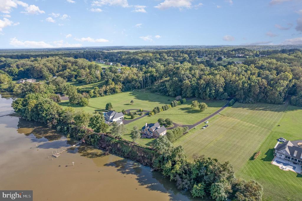 30121 GOOSE POINT COURT