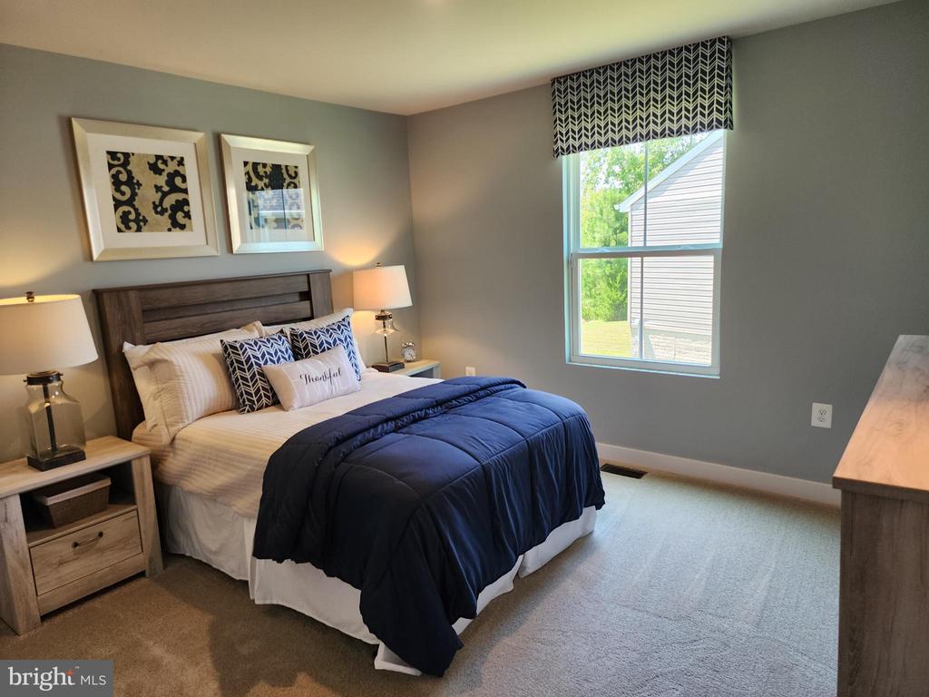 7282 PARCHMENT CIRCLE