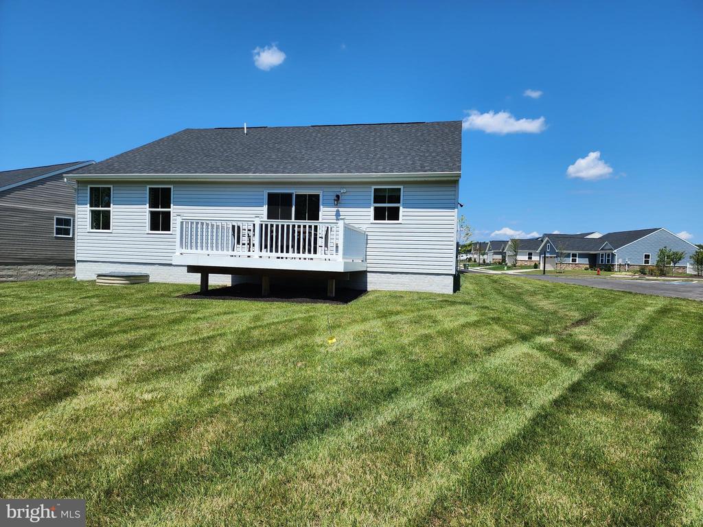 7282 PARCHMENT CIRCLE