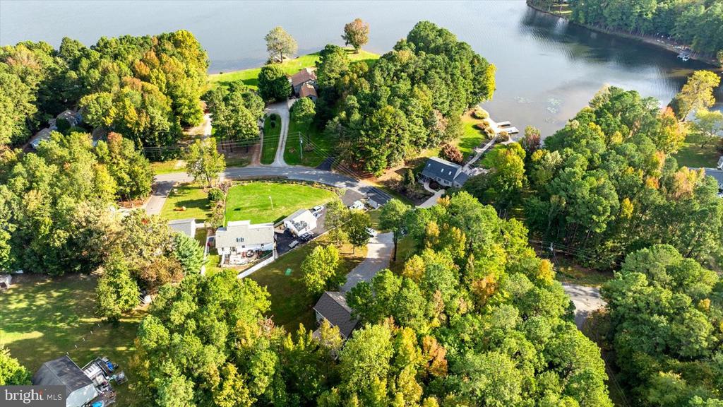 115 LAKE CAROLINE DRIVE