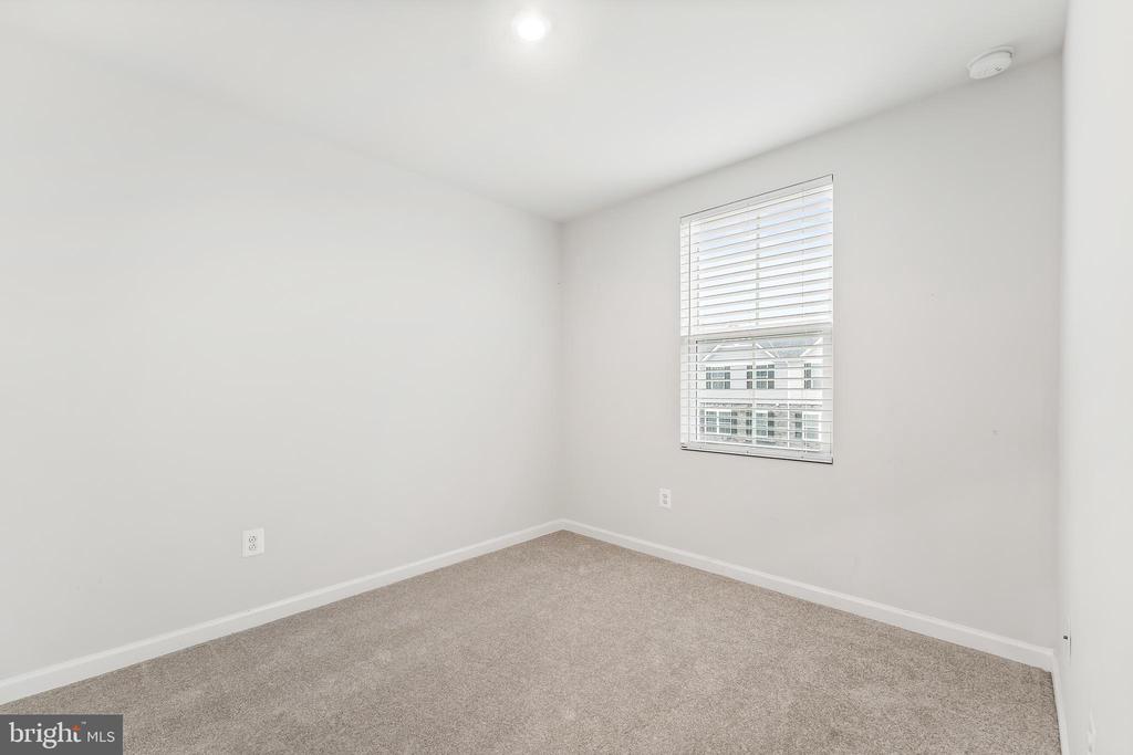 7210 SENATE WAY
