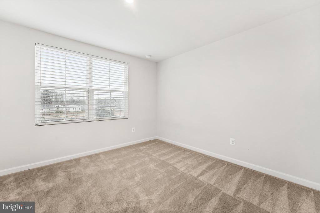 7210 SENATE WAY
