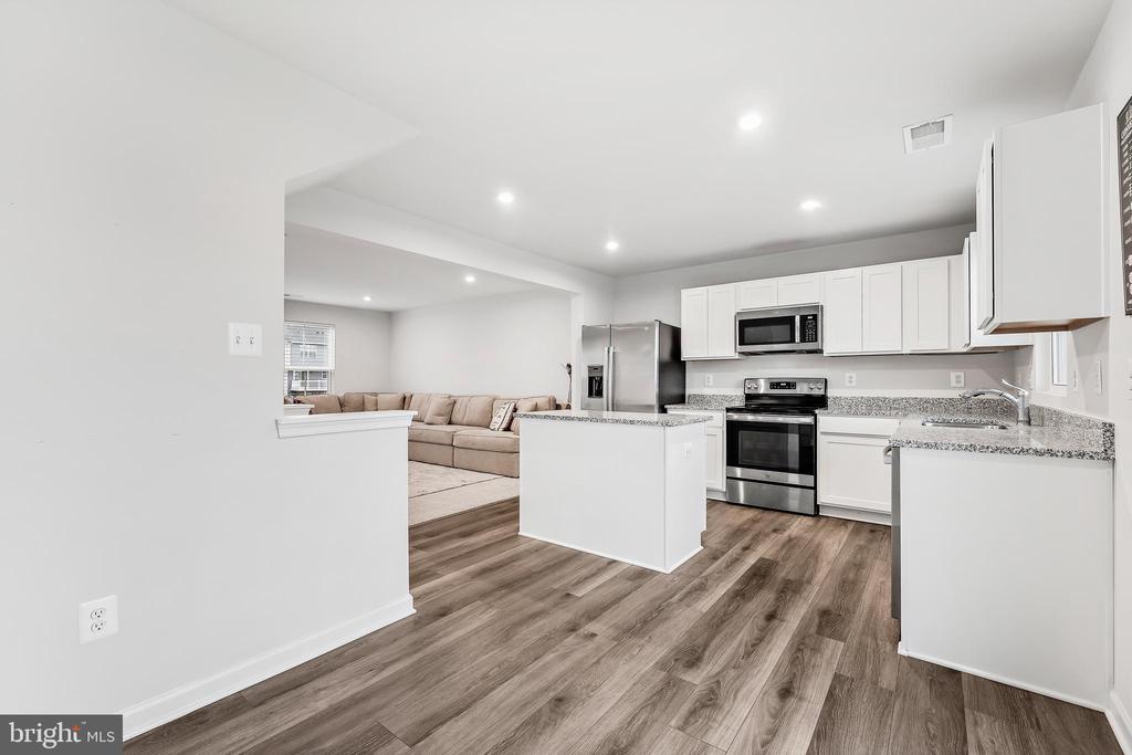 7210 SENATE WAY