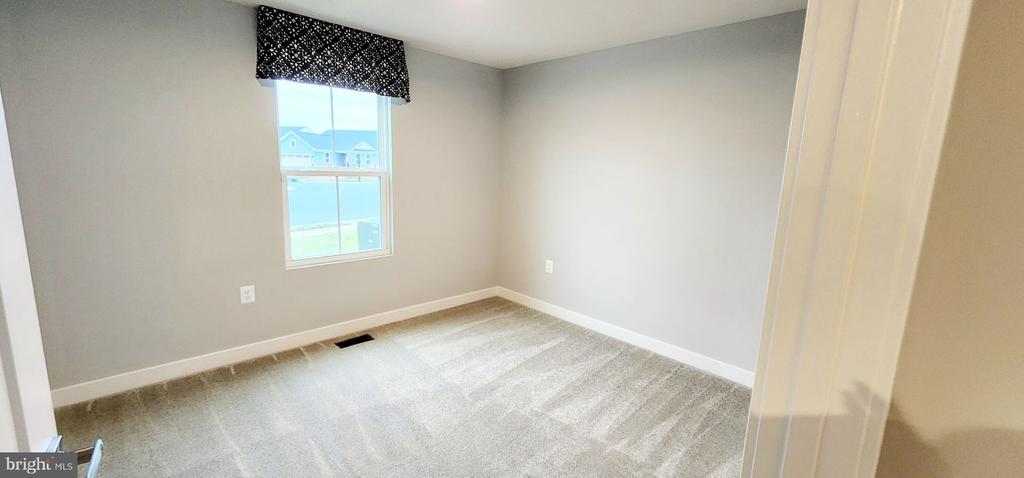 7278 PARCHMENT CIRCLE