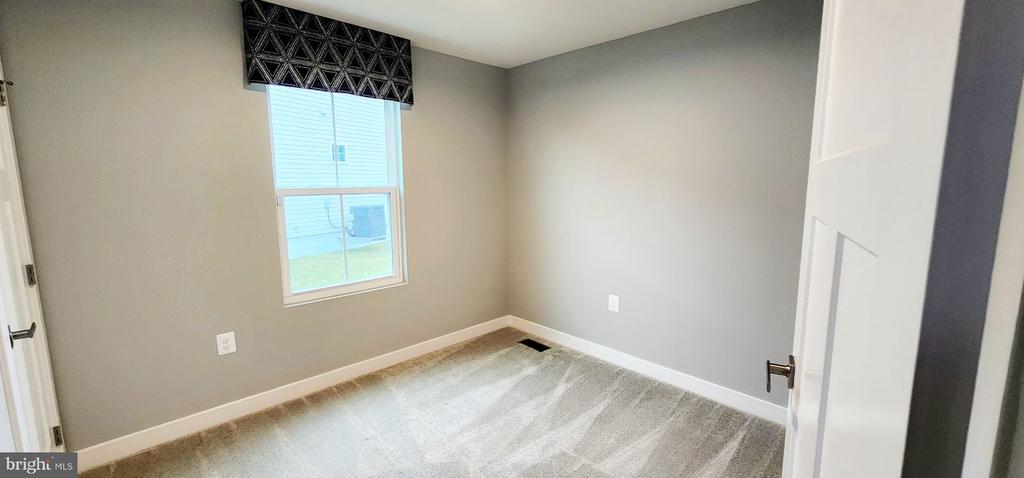 7278 PARCHMENT CIRCLE