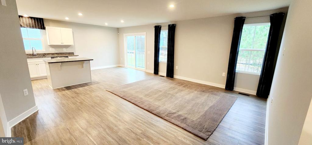 7278 PARCHMENT CIRCLE