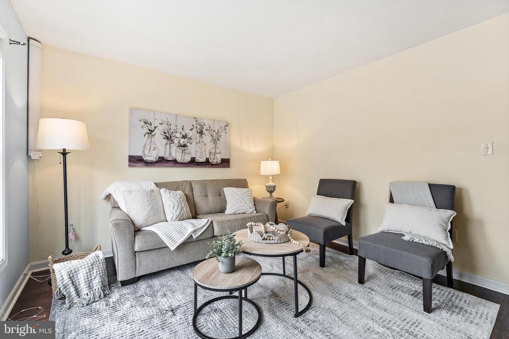51 YORK COVE