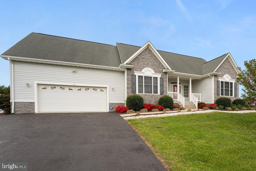 172 MEADOW LANE