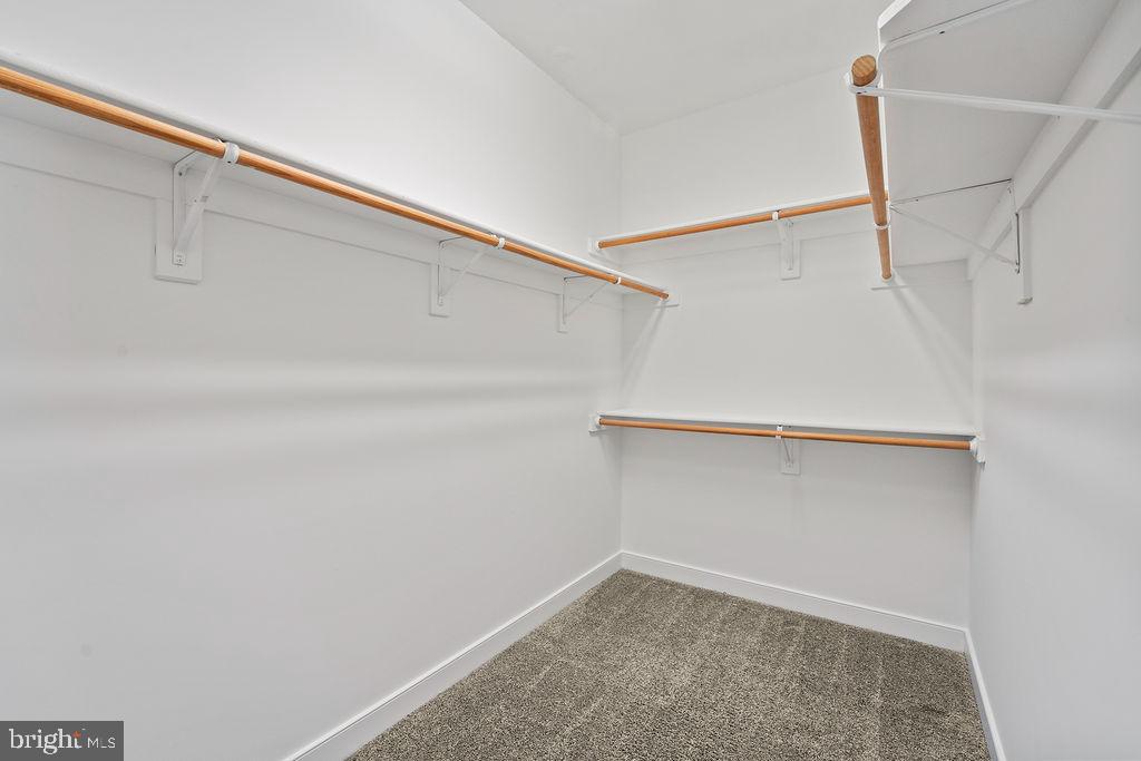 172 MEADOW LANE