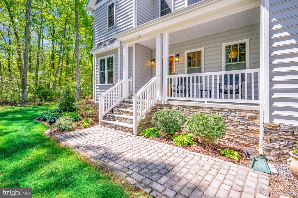 1 STAFFORD COVE