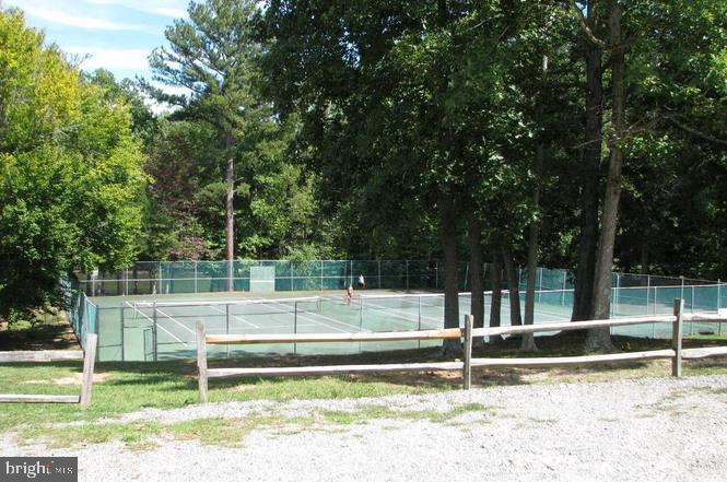 880 CAMPERS LANE